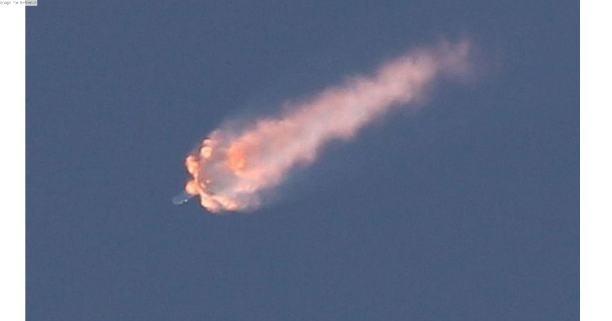 Moments after launch, SpaceX's Starship rocket explodes above Gulf of Mexico
